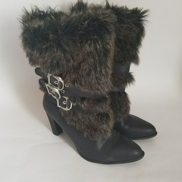 van boots with fur